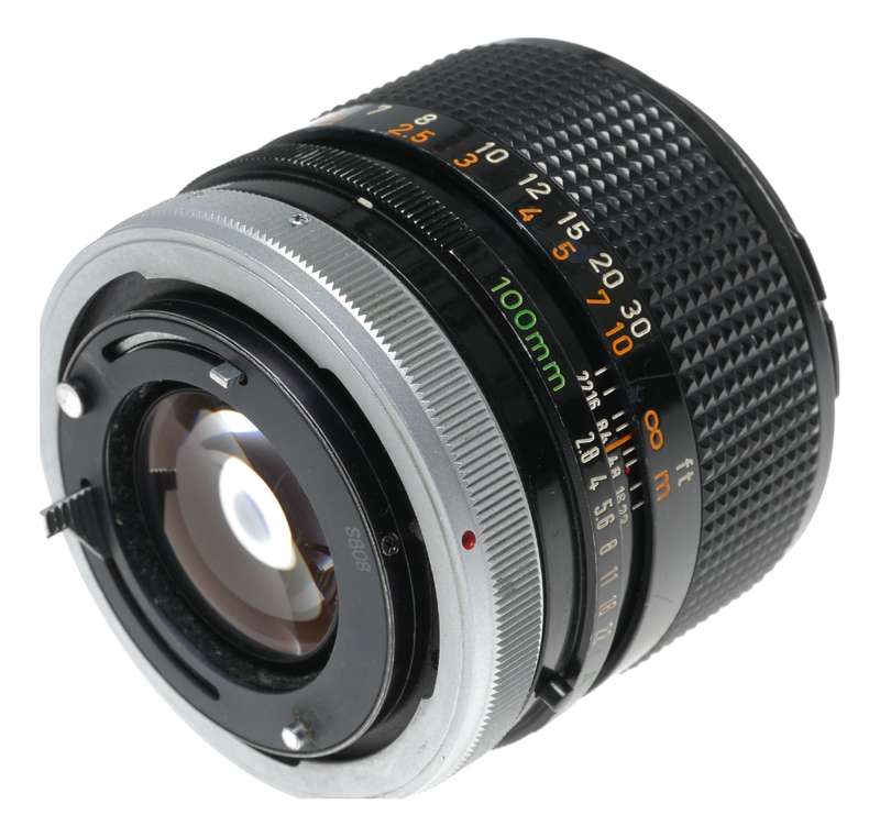 Canon Lens FD 100mm 1:2.8 S.S.C vintage 35mm SLR film camera lens 2.8/100 caps