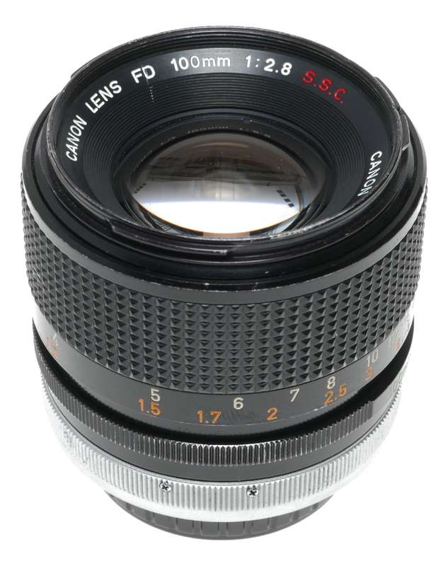 Canon Lens FD 100mm 1:2.8 S.S.C vintage 35mm SLR film camera lens 2.8/100 caps