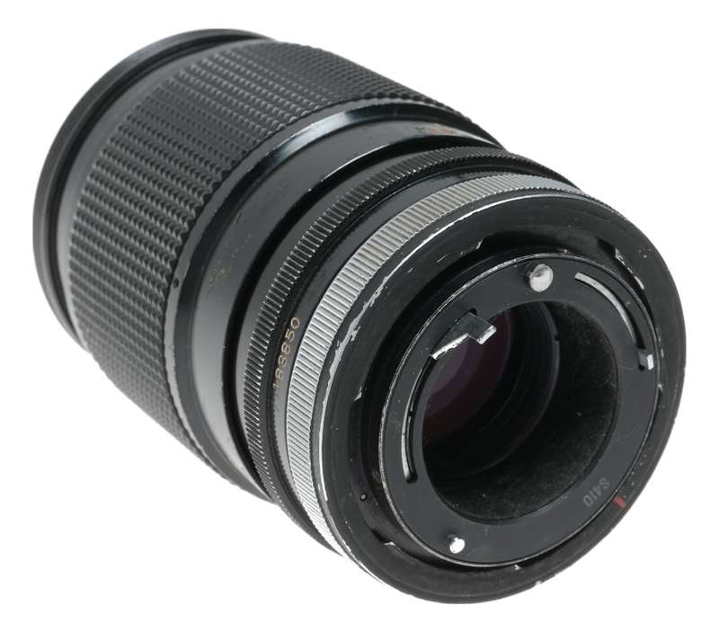 Canon Lens FD 135mm 1:2.5 S.C classic 35mm SLR film camera lens 2.5/135