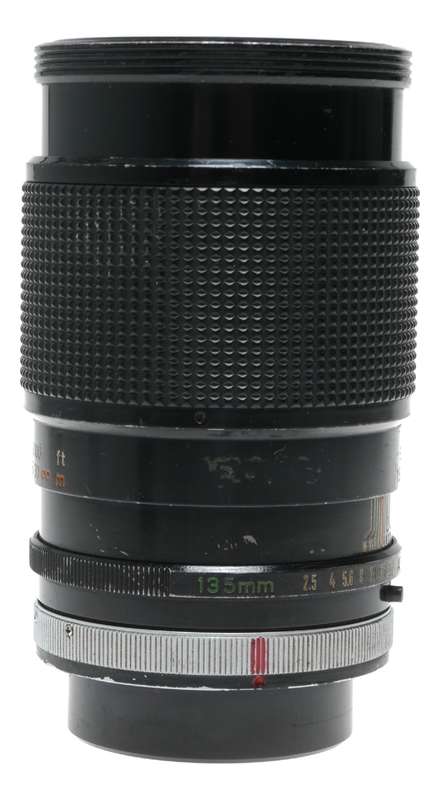 Canon Lens FD 135mm 1:2.5 S.C classic 35mm SLR film camera lens 2.5/135