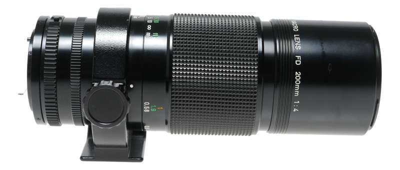 Canon Lens FD 200mm 1:4 vintage 35mm film camera lens 4/200 Museum