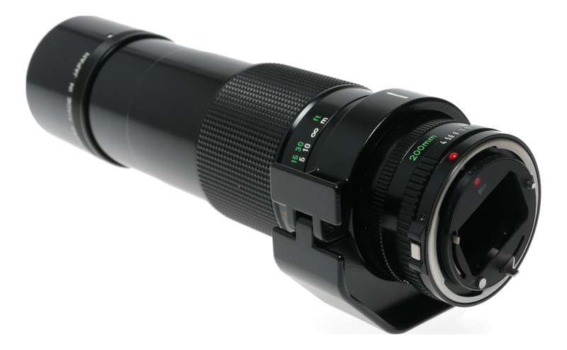 Canon Lens FD 200mm 1:4 vintage 35mm film camera lens 4/200 Museum