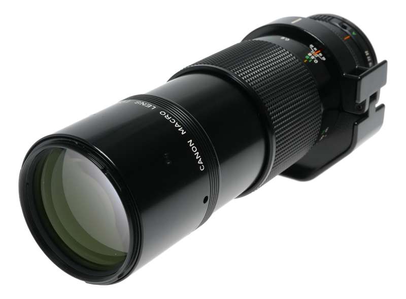 Canon Lens FD 200mm 1:4 vintage 35mm film camera lens 4/200 Museum