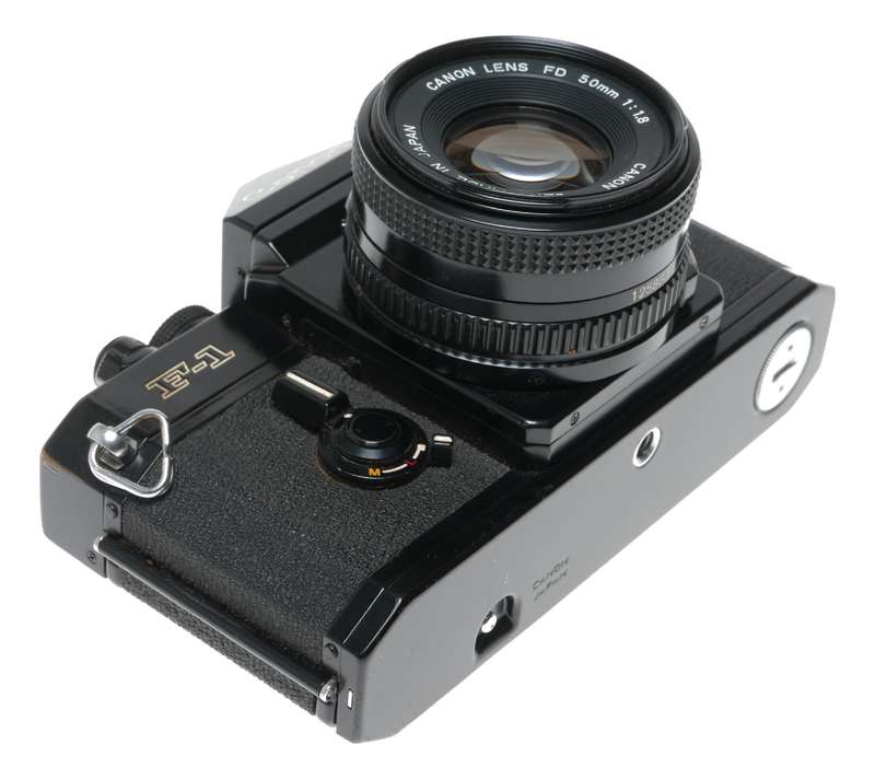 Canon F-1 SLR black 35mm film camera FD 1.8 F=50mm case cap set