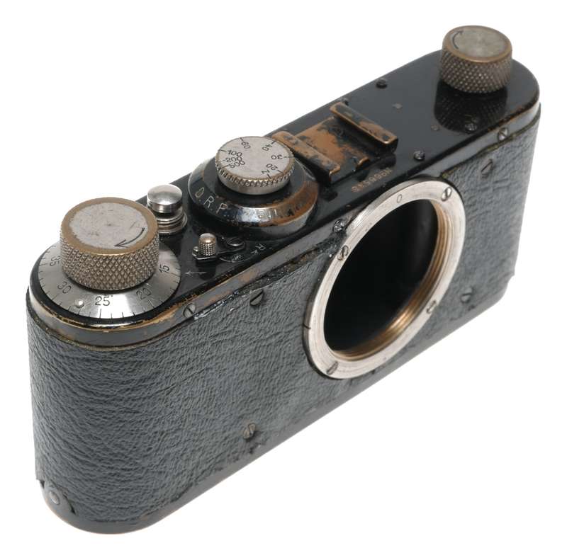 Leica I Standard Black paint #66548 35mm film camera vintage body only