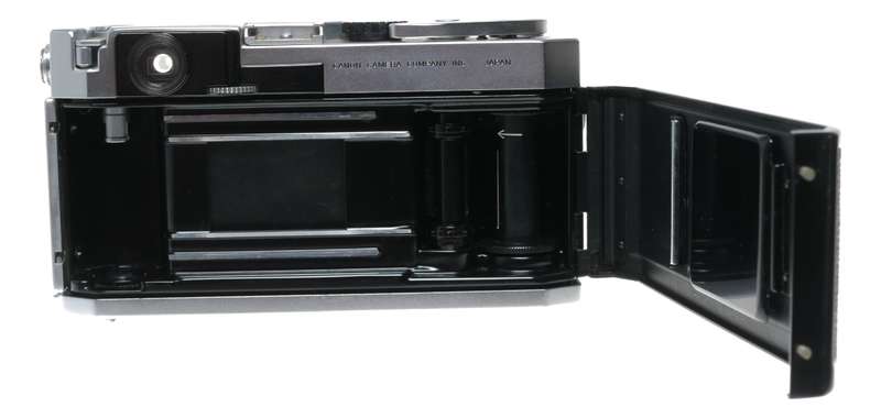 Canon VI L Chrome 35mm film camera canon lens f:1.8 50mm M30 LTM mount