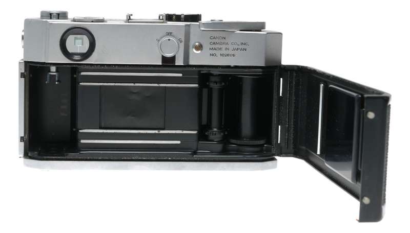 Canon 7S rangefinder 35mm chrome vintage film camera 2.8/50mm lens
