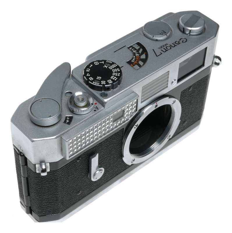 Canon chrome Model 7 antique 35mm film camera rangefinder with case