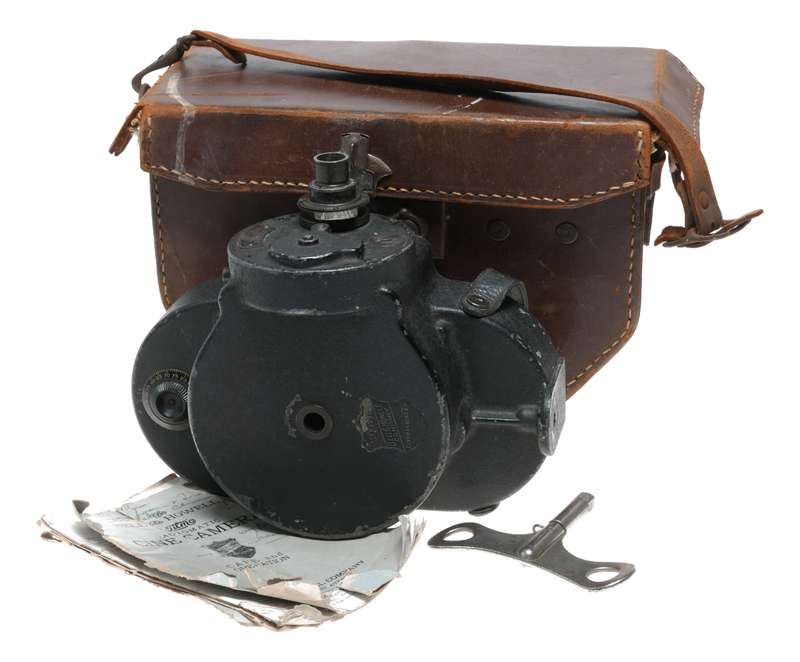 Filmo automatic Bell Howell Cine camera Cooke lens well used 1 inch F3.5