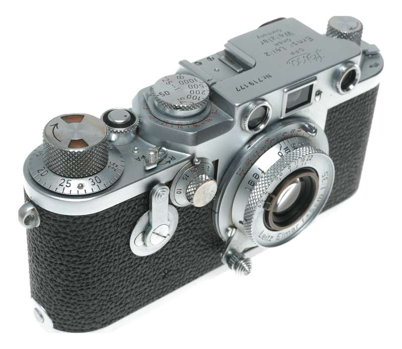 Leica IIIf camera with Self timer red scale Elmar 3.5/50mm collapsible lens