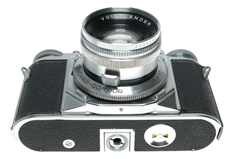 Voigtlander Ultron 2/50 mm vintage lens Prominent camera Proximeter hood set