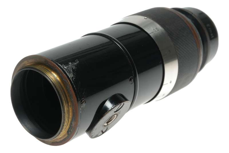 Leica Black Paint Pre war Elmar 135mm f4.5 lens # 962 with caps RF screw mount