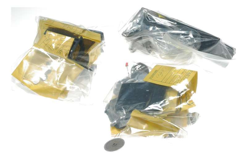 Bronica vintage film camera new spare parts original assortment Lot 17