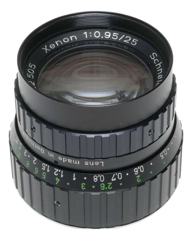 Xenon 1:0.95/25 Schneider C-mount f=25mm Pristine w/ Caps rare Prime