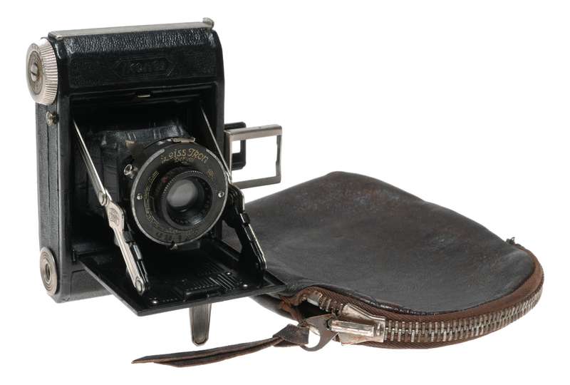 Derval Zeiss Ikon Ikonta Folding camera 520/18