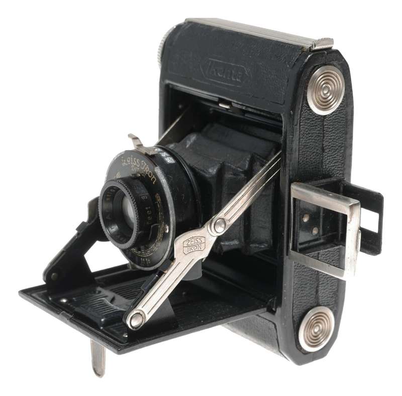 Derval Zeiss Ikon Ikonta Folding camera 520/18