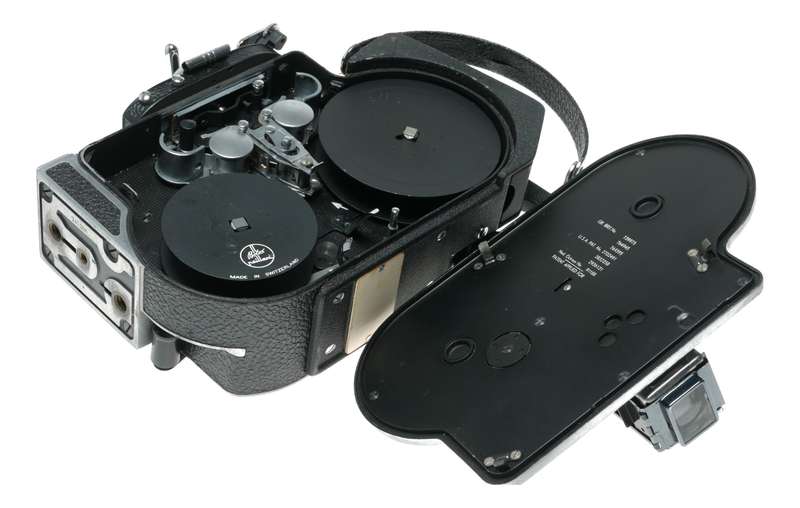 Bolex H16 Rex 5 film 16mm movie camera body 3 lens rotating turret