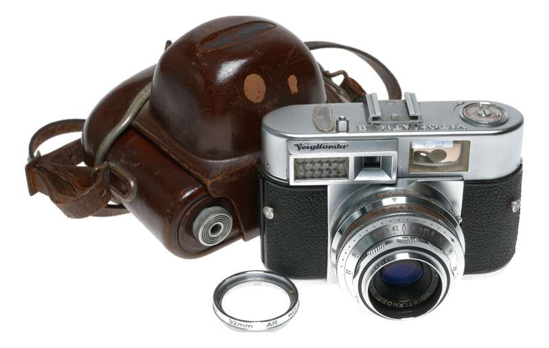 Vitomatic II Voigtlander compact film camera color-Skopar 2.8/50