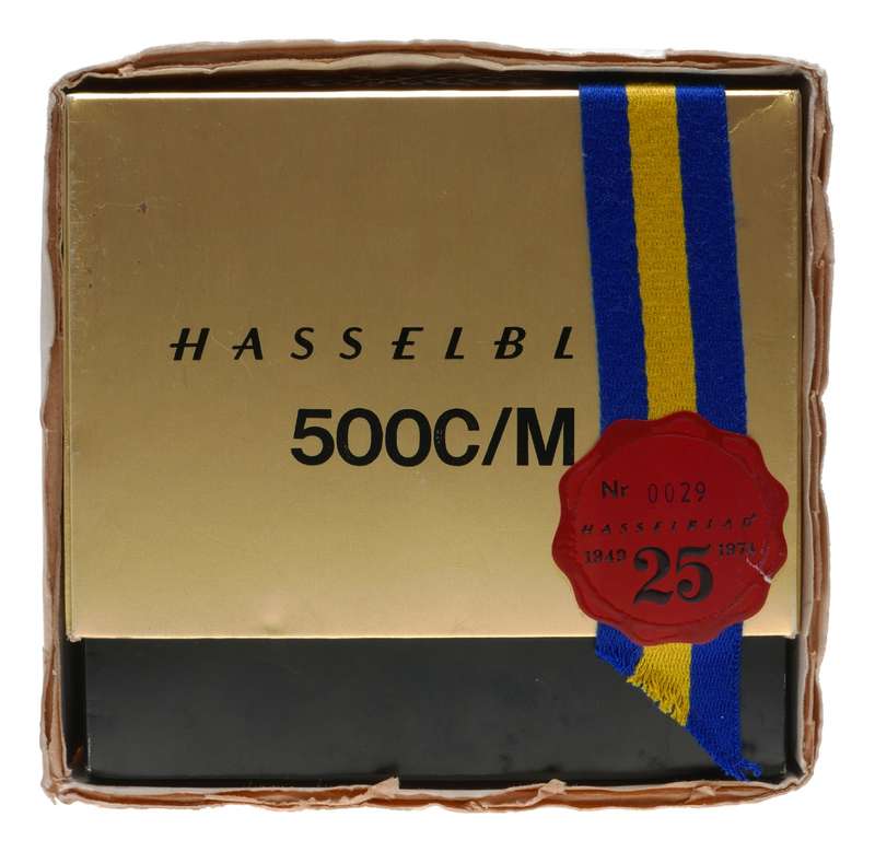 Gold Hasselblad 500CM 25 years Nr 0029 Original vintage manuals Box only