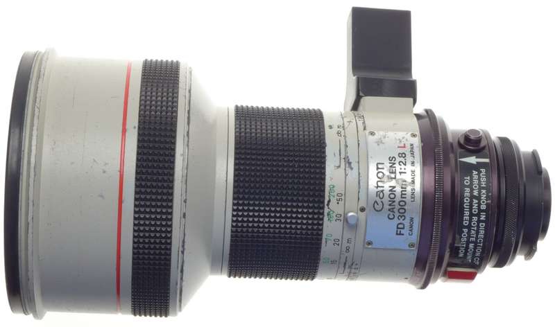 CANON BNC LENS FD 300mm 1:2.8 L SUPER FAST CAMERA LENS KIT BROAD CAST CASE XTRAS