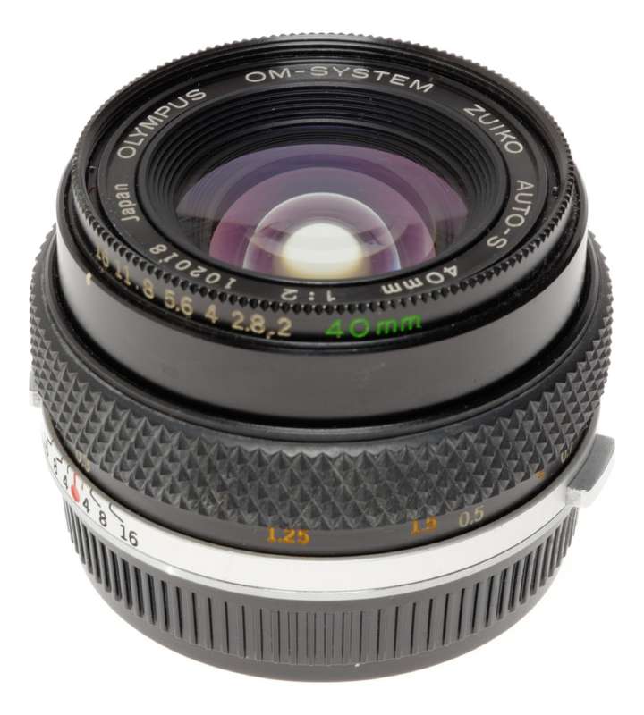 Olympus OM-System Zuiko 40mm F2 Pancake rare Lens 2/40