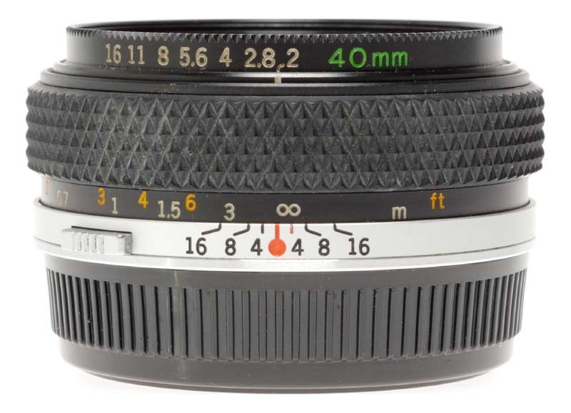 Olympus OM-System Zuiko 40mm F2 Pancake rare Lens 2/40
