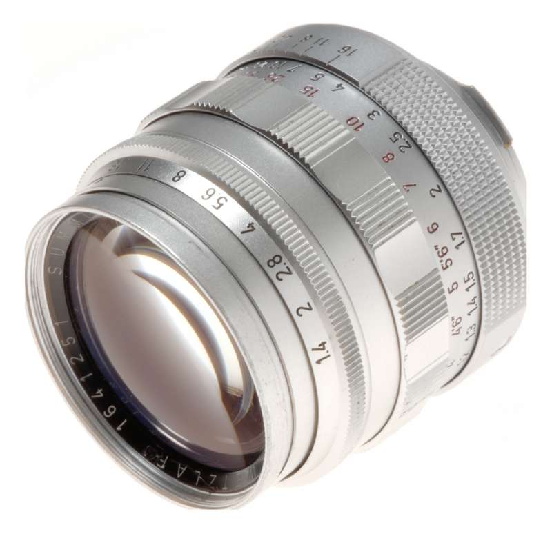 Summilux 50mm F1:1.4 with rare '20M' mark on distant scale rare 1st series