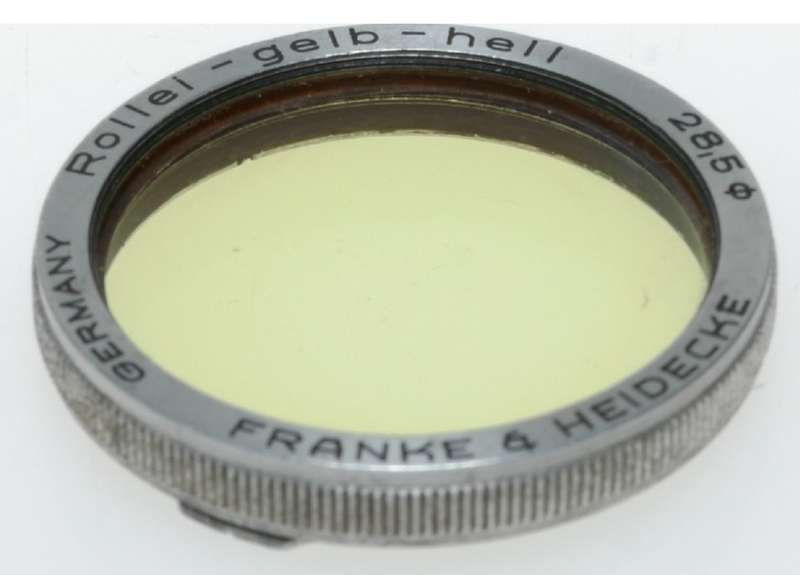 Rolleiflex TLR vintage film camera Rollei-Gelb-Hell 28.5 yellow filter in pouch