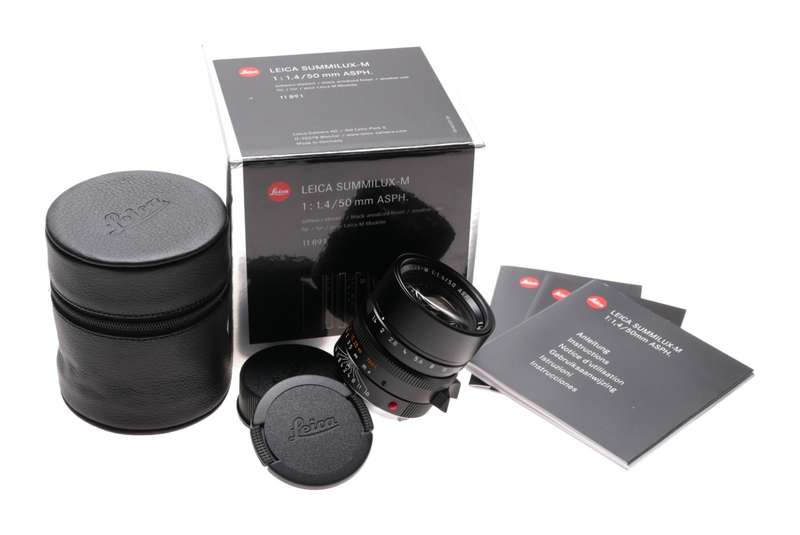 Leica Summilux-M 1:1.4/50mm ASPH. lens box papers 11891 f50mm black