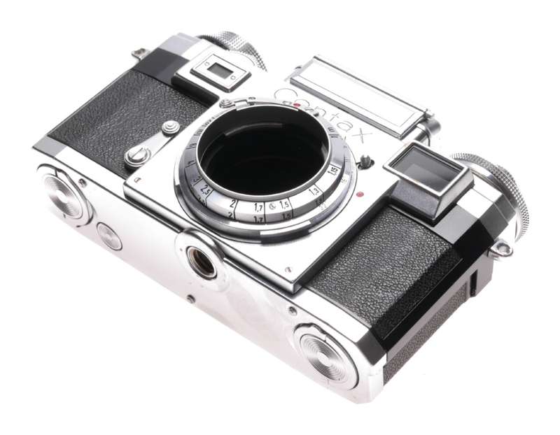 Contax IIIa 35mm chrome camera Rangefinder for parts or repair not working