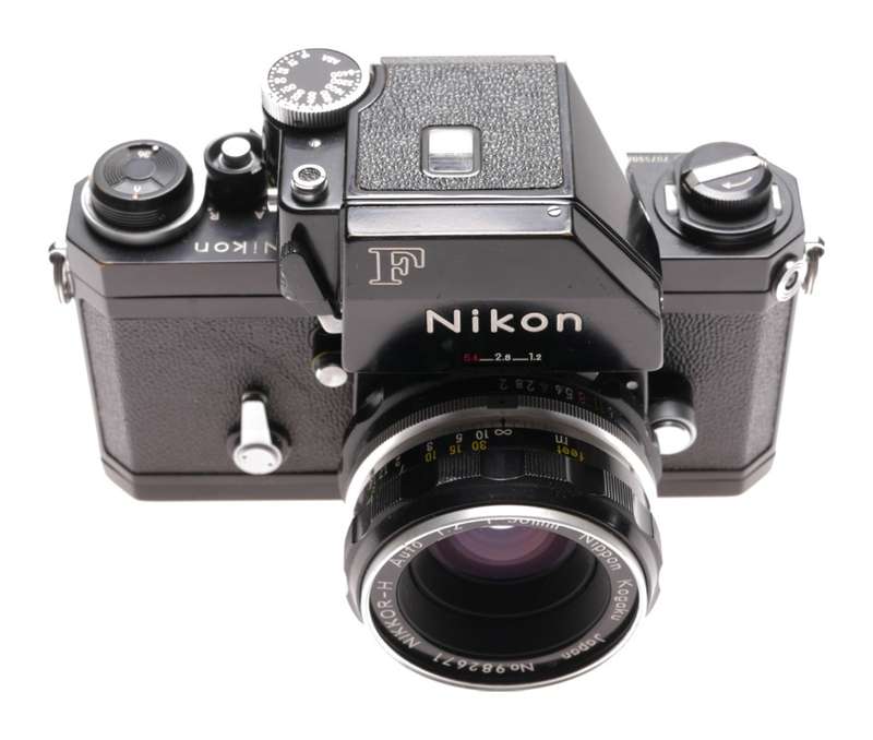 Nikon F Black SLR film camera clean condition Nikkor-H 1:2 f=50mm