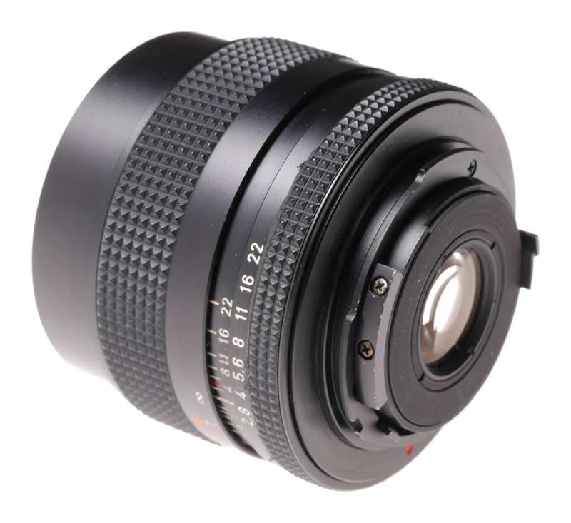 Zeiss Distagon 2.8/28 wide angle camera lens f=28mm T Contax SLR
