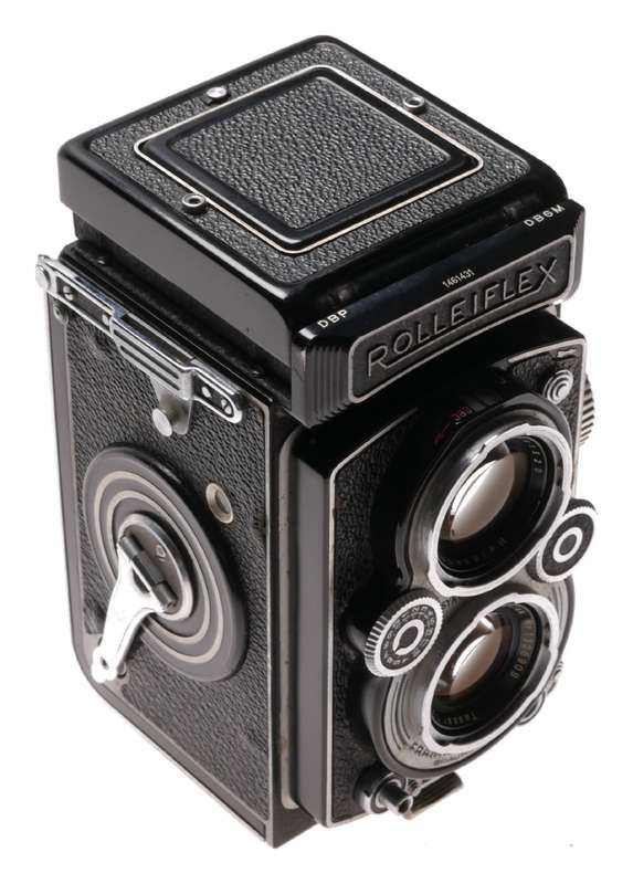 Rolleiflex TLR 6x6 vintage film camera Zeiss Tessar 3.5/75mm coated lens