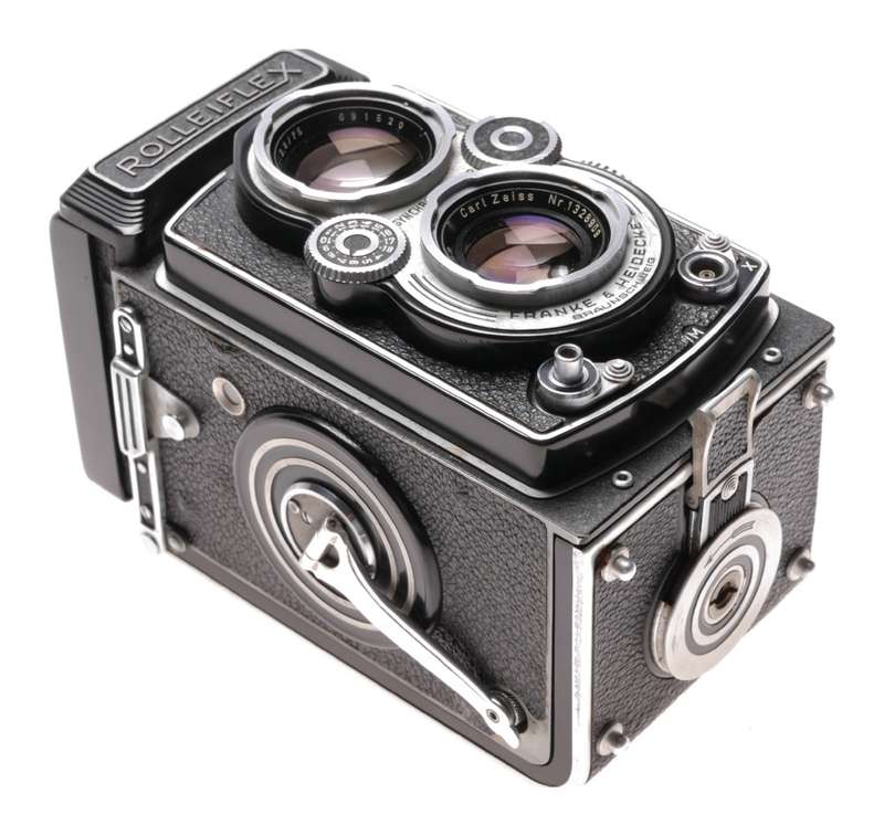 Rolleiflex TLR 6x6 vintage film camera Zeiss Tessar 3.5/75mm coated lens