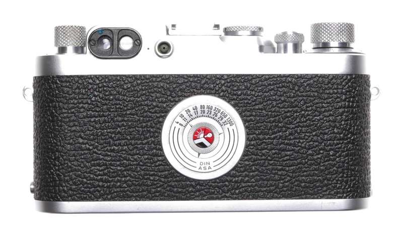 Leica IIIg camera with Elmar 3.5 f=5cm chrome coated lens 3.5/50mm Excellent