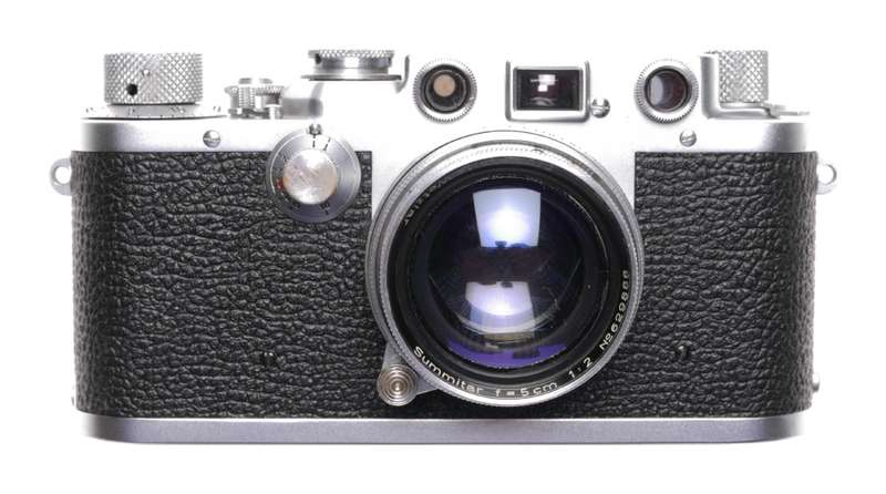Leica IIIf chrome 35mm rangefinder camera Summitar f=5cm 1:2 lens 2/50 coated