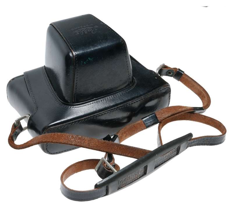 Leica Black leather ever ready SLR camea hard case with strap excellent