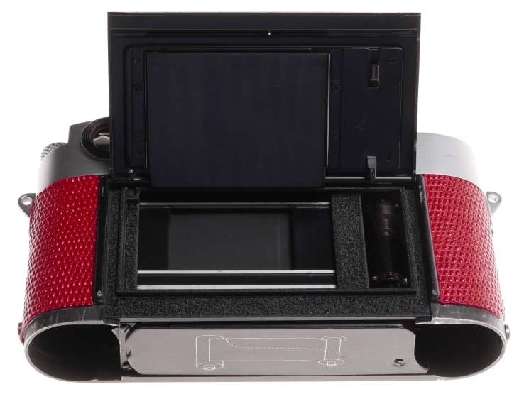 Leica M3 Just Serviced Rangefinder 35mm film camera body re skinned Red #952824