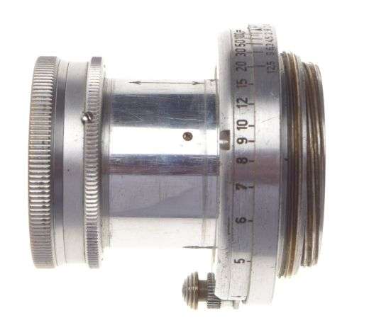 SUMMAR F=5cm 1:2 Leitz #409992 Colapsible M39 Leica LTM Prime camera lens keeper