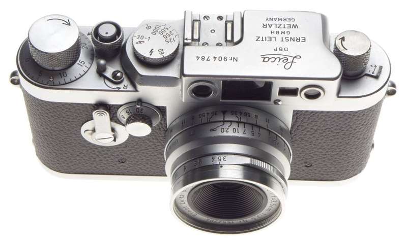 IIIG Leica Chrome 3g Camera with SUMMARON 3.5/3.5cm Compact lens f=35mm