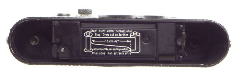 IIIG Leica Chrome 3g Camera with SUMMARON 3.5/3.5cm Compact lens f=35mm