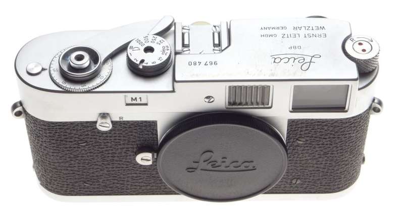 Body M1 chrome Leica M rangefinder camera 35mm film body lightly used rare Leitz