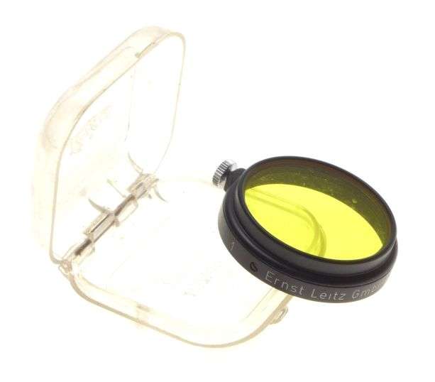 LEICA rangefinder camera lens filter yellow 1 used black frame snap on gelb hell