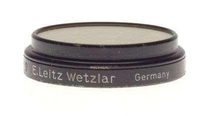 LEICA rangefinder camera lens filter E. Leitz Wezlar snap on light yellow hell-G