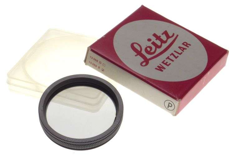 LEICA rangefinder camera lens filter 13359 P.Polaroid Leitz box totating filter
