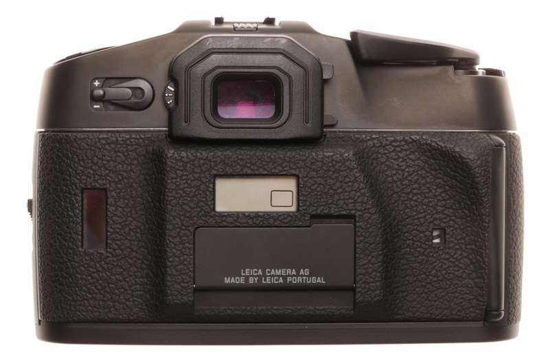 Leica R8 film 35mm SLR camera body GERMANY Leitz Balck Cap Box Papers strap kit