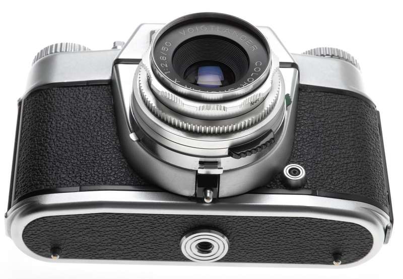 VOIGTLANDER BESSAMATIC 35mm COLOR-SKOPAR X 2.8/50 DYNAREX 4/135mm FILTERS CAMERA