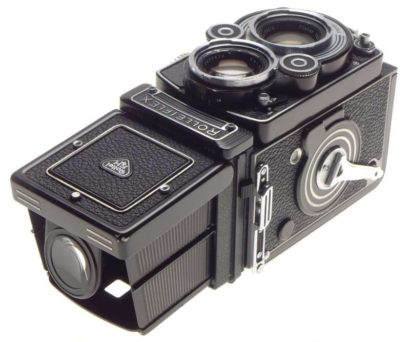 TLR Rolleiflex 3,5F Zeiss Planar 3.5/75mm coated lens 120 film camera with hood