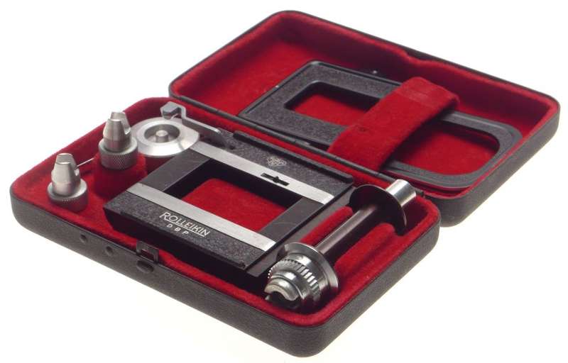 Rollei Rolleikin conversion kit from medium format to 35mm standard in hard case