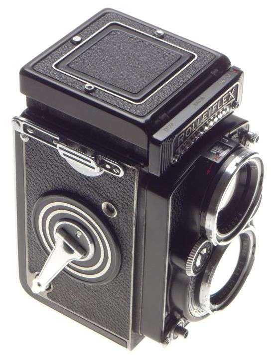 Rolleiflex 2.8 TLR camera Zeiss Planar 2.8/80mm lens case strap flash dream kit